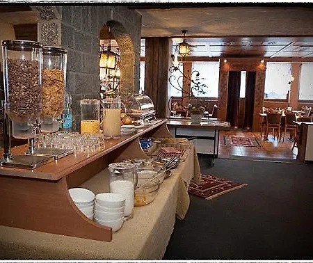 Hotel Primavera 2*